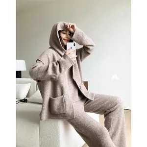 Customized Logo european design Luxury knitted real wool sweater set high fashion streetwear elegant women sweater sets ZT23