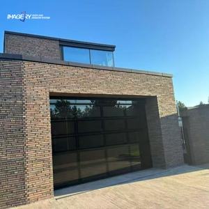 Puerta <span class=keywords><strong>de</strong></span> Garaje Seccional <span class=keywords><strong>de</strong></span> Aluminio con Vidrio Negro Tintado <span class=keywords><strong>de</strong></span> Vista Completa, con Marco Oculto Automático <span class=keywords><strong>de</strong></span> Estilo Moderno para Villa o Taller - Product Image 3