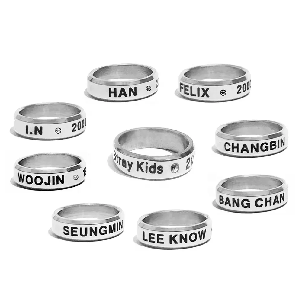 Hip hop tendência sul-coreano menino grupo StrayKids Moda titânio aço anel de diamante com esculpida DIY anel circundante jóias