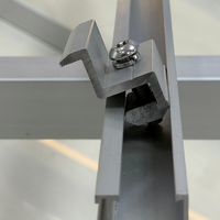 Aksesoris Surya Berkualitas Stabil 30mm 35mm Aluminium Anodized Universal Solar End Clamp Cocok untuk Distributor Surya
