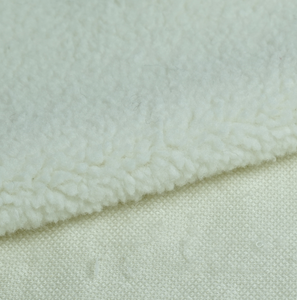 Chine Fabricant 100% Polyester Velours Tissu Respirant Tricoté PE Enduit Poids Moyen pour Vêtements De Nuit et Articles Ménagers - Product Image 3