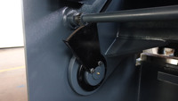 Machine à découper les tôles semi-automatique 6x3200 pour l'acier au carbone et l'acier galvanisé