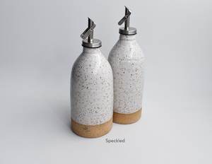 Céramique Huile d'Olive Cruet Vinaigre Cruet Poterie Faite à la main Bouteille d'huile d'olive Grès Speckle - Product Image 2