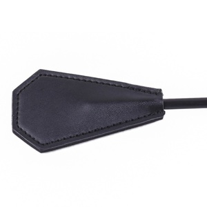 Mini Pluma Estimulante con Azoteador de PU para Juegos Previos para Adultos, BDSM, Bondage, Coqueteo - Product Image 6