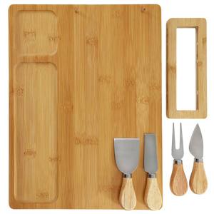 <span class=keywords><strong>Planche</strong></span> à <span class=keywords><strong>fromage</strong></span> en bambou pour comptoir de cuisine avec 4 couteaux, design élégant et pratique, idéale pour les dîners et les événements, facile à nettoyer - Product Image 3