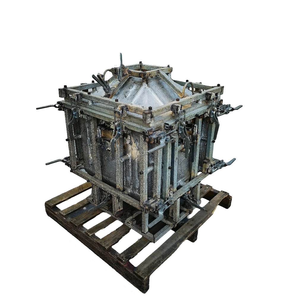 Mold for the Box of the Grain Filtering Separator of Agricultural Machinery Module Accessories