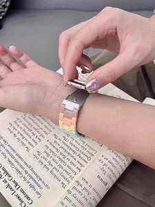 Candy Rainbow Strap para <span class=keywords><strong>Apple</strong></span> <span class=keywords><strong>Watch</strong></span> Ultra 2 49mm 7 8 41/45mm Pulsera acrílica de moda para IWatch Series 9 SE 6 5 4 42/38/40/44mm - Product Image 5