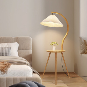 Lámpara de Pie de Madera Maciza con Cientos de Pliegues, Almacenamiento para Sala de Estar - Cuerpo, Mesa de Centro y Mesita de Noche de Estilo Antiguo - Product Image 3