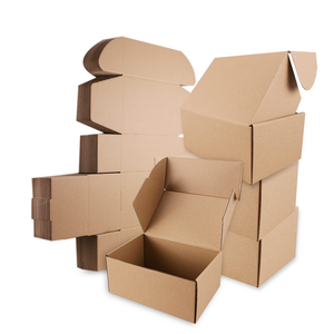 Cartone personalizzato per abbigliamento in carta Kraft per imballaggio di <span class=keywords><strong>vestiti</strong></span> in cartone per spedizione in movimento scatola di cartone - Product Image 1