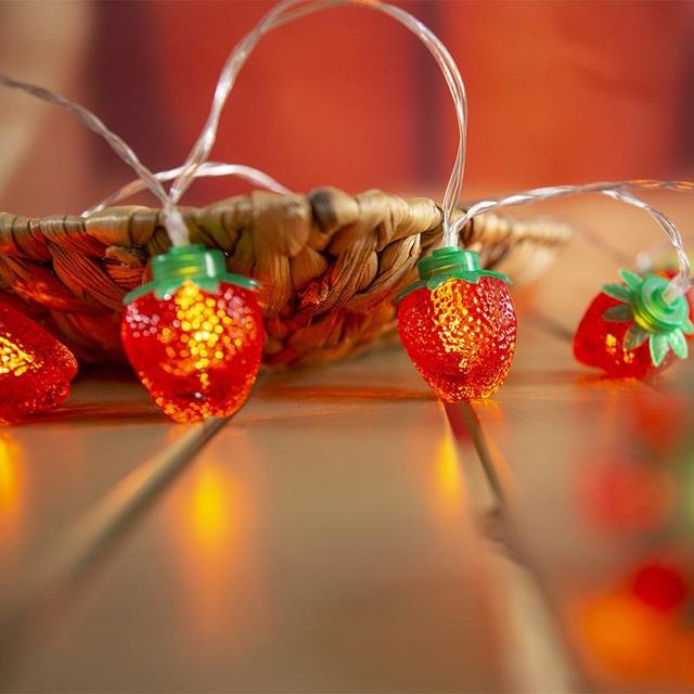 Fruit Light String LED Strawberry Lights Indoor Decoration Lights 3AA Battery Operated 50000 Hours Lifespan