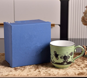 Tazas y Jarras de Porcelana de Lujo con Diseño Floral y Asa Dorada Estilo Corte, de Alta Calidad, para Oficina y Hogar - Product Image 5