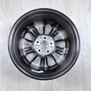 Nuevas Llantas de Aleación de Aluminio Qichen D60 de 16 Pulgadas para Automóviles de Pasajeros, Equivalentes a las Llantas T70 Xuan Yi D60 - Product Image 4