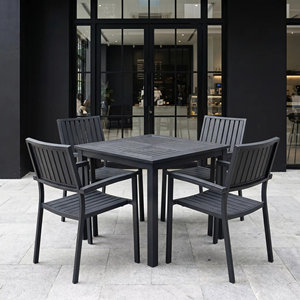 Ensemble <span class=keywords><strong>de</strong></span> salle à manger bistro carré moderne en <span class=keywords><strong>aluminium</strong></span>, 4 fauteuils, résistant aux intempéries, empilable, mobilier d'extérieur commercial pour la vente en gros - Product Image 1