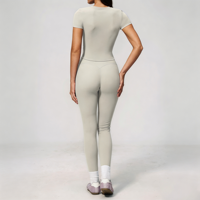 Ensemble de sport respirant 2 pièces pour femme grande taille GH, ultra doux, coupe ajustée, manches courtes, taille haute, extensible dans quatre directions, séchage rapide