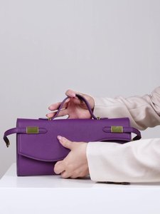 <span class=keywords><strong>Borsa</strong></span> Tote in pelle con motivo Saffiano <span class=keywords><strong>viola</strong></span> <span class=keywords><strong>borsa</strong></span> da lavoro da <span class=keywords><strong>donna</strong></span> con chiusura a patta <span class=keywords><strong>borsa</strong></span> a tracolla di design di lusso - Product Image 2