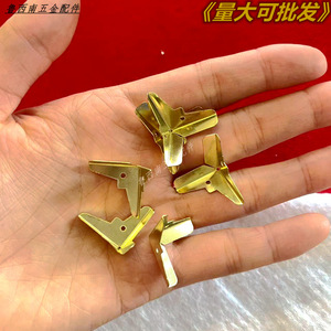 Chenxing Hardware Accessories Gold Plated <b>Corner</b> <b>Protectors</b> 1092 Durable Right Angle Edge Protection For Furniture - Product Image 4