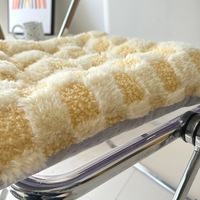 Coussin de chaise de bureau et d'étudiant à 9 trous, épaissi, antidérapant, en peluche d'hiver, à carreaux, couleur unie, pour dortoir