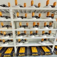 Machine de nettoyage de panneaux solaires Luyu à double tête, haute efficacité de nettoyage, adaptée aux grands toits en tuiles de métal inclinés