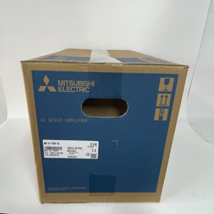 Amplificateur servo AC MITSUBISHI série MR-J4 MR-J4-700B-KS - Product Image 1