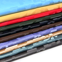 Tissu en similicuir PU brillant à motif camouflage tendance pour chaussures, gants, vestes, canapés, sacs et accessoires