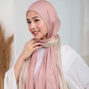 New Ombre <b>Printed</b> Stretchy Jersey Cotton Hijab Wholesale <b>Islamic</b> Lady Long Soft Breathable Luxury Gradient Color Hijab Shawls - Product Image 1