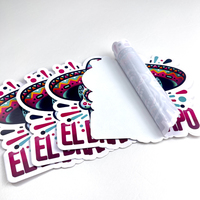 Autocollant adhésif promotionnel Échantillon gratuit Impression personnalisée Étiquette Vinyle brillant Imperméable Autocollants découpés