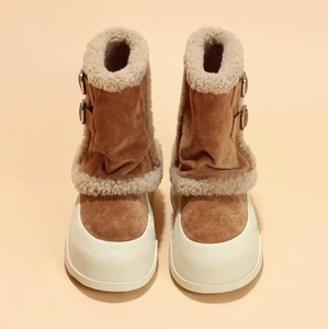 Botas de Invierno Cálidas con Plataforma Gruesa para Mujer, Parte Superior de Gamuza, Ribete de Piel Sintética, Doble Hebilla Metálica, Botas de Nieve GG a Media Pantorrilla - Product Image 5