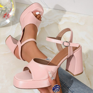 Sandalias de mujer de alta gama, cómodas y versátiles, con un diseño único y un estilo exquisito. Sandalias elegantes y exclusivas para mujer. - Product Image 4