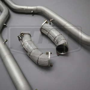 Sistema de Escape de Alto Rendimiento para <span class=keywords><strong>BMW</strong></span> M5 G90 G99 S68 4.4TT V8, Tubo Intermedio de Acero Inoxidable con Diseño en X, Tubo Frontal con Protector Térmico, Downpipe - Product Image 5