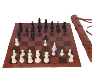 Venta al por mayor ECO cuero plegable clásico juego de mesa de ajedrez