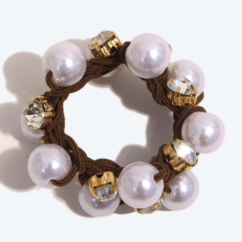 สีน้ำตาล