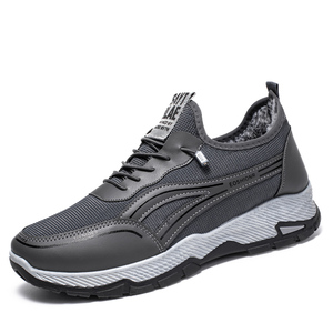 Chaussures d'hiver pour hommes en tissu maille fourrure décontracté, prix bas, couleur noire, vente en gros - Product Image 2