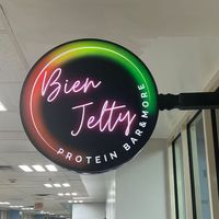 Boîte lumineuse en acrylique personnalisée, boîte ronde double face rotative à 360°, panneau publicitaire LED entièrement automatique, étanche pour l'extérieur, à suspendre