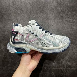 Zapatillas Deportivas de Alta Calidad en Gamuza Sintética, Zapatillas Chunky para Caminar, Zapatillas Casuales de Moda, Zapatos de Diseñador Balenciaga - Product Image 3