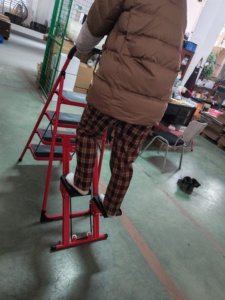 Escalier pliable <span class=keywords><strong>en</strong></span> acier moderne pour la maison, fonction marchepied, machine d'<span class=keywords><strong>exercice</strong></span> de résistance, cardio-climber, capacité de 300 livres - Product Image 6