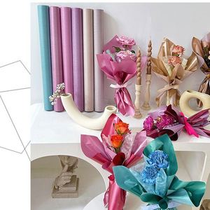 Papier d'emballage pour fleurs nacré imperméable et épaissi de 49 cm x 5 m pour anniversaires, mariages, bouquets de fleuristes, papier glassine - Product Image 2