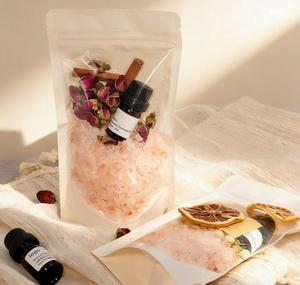 S&Soak <span class=keywords><strong>Sel</strong></span> <span class=keywords><strong>de</strong></span> Bain Naturel aux Herbes en Sachet avec <span class=keywords><strong>Sel</strong></span> <span class=keywords><strong>de</strong></span> <span class=keywords><strong>l</strong></span>'<span class=keywords><strong>Himalaya</strong></span> Huile Essentielle Bien-être & <span class=keywords><strong>Bienfaits</strong></span> Relaxants - Product Image 1