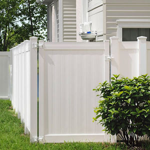 Clôture en <span class=keywords><strong>PVC</strong></span> <span class=keywords><strong>blanc</strong></span> de 6 pieds avec options de poteaux creux et solides-Personnalisée pour les exigences de charge de vent aux États-Unis - Product Image 1