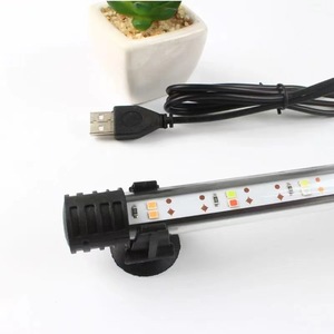 ไฟ LED สำหรับตู้ปลาแบบจุ่มใต้น้ำ USB T4 แบบสองแถว กันน้ำระดับ IP68 เปลี่ยนสีได้ RGB พร้อมถ้วยดูดสำหรับปลูกพืชในตู้<span class=keywords><strong>ปลา</strong></span> - Product Image 1