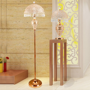 Ánh sáng sang trọng Châu Âu đèn cạnh giường ngủ hiện đại đơn giản ký túc xá khách sạn Ánh sáng pha lê đèn bàn trang trí phòng ngủ - Product Image 4