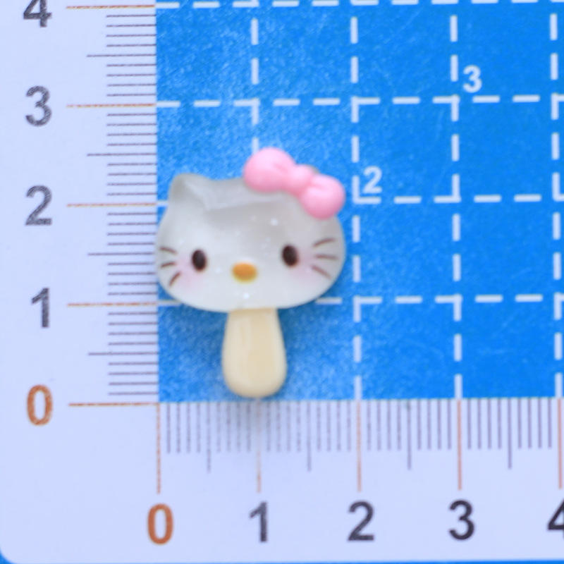 ไอศกรีมขนาดกลาง-KK; โปร่งใส--