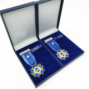 Huy Chương Nhà Sản Xuất Bán Buôn Vàng Bạc Bronze Kẽm Hợp Kim Trống Kim Loại Medalla Huy Hiệu Thể Thao Huy Chương Tùy Chỉnh Huy Hiệu Huy Chương Hỗ Trợ - Product Image 5