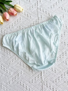 Slip Bikini Donna Sexy in Pizzo di Nylon, Taglia Grande, Morbido, a Vita Bassa, Traspirante, per Uso Quotidiano - Product Image 4