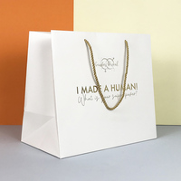 Lipack toptan fiyat lüks Logo özel şerit halat ile alışveriş kağıt torbalar ambalaj karton kağıt torba