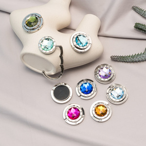 Portable pliant métal sac à main <span class=keywords><strong>cintre</strong></span> crochet femmes Bling diamant pliable sac à main crochet Table <span class=keywords><strong>cintre</strong></span> <span class=keywords><strong>support</strong></span> - Product Image 4