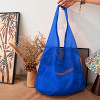 Sac fourre-tout élégant en organza transparent brodé sur mesure avec poignée pour cadeaux, faveurs de mariage, emballage et plage - Vente en gros