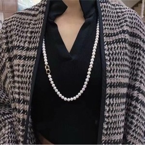 Chaîne de pull en perles naturelles avec collier long en eau douce de 80 cm, 9-10 mm, presque rond, livré avec boîte cadeau - Product Image 4