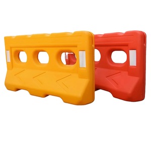 Bollard de sécurité routière en plastique moulé par soufflage et rotomoulage, à trois trous, rempli d'eau, pour projets d'ingénierie municipale - Product Image 5