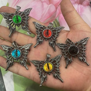 Colgantes de animales de acero inoxidable al por mayor, collar vintage con dije de mariposa y piedra, chapado en oro, joyería cristiana de moda - Product Image 5