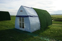 Cabane de glamping préfabriquée en forme d'arche avec structure en acier AH-FC5073